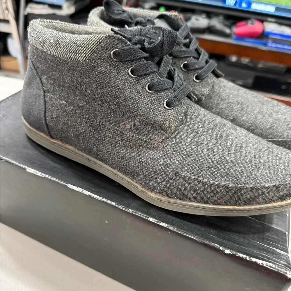 Aldo Gray Trainor-18 Sneakers for Men size 9